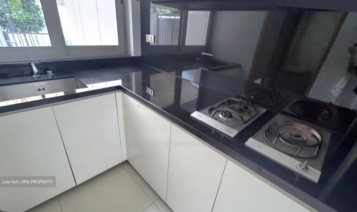 Stevens Road (D10), Terrace #464183501